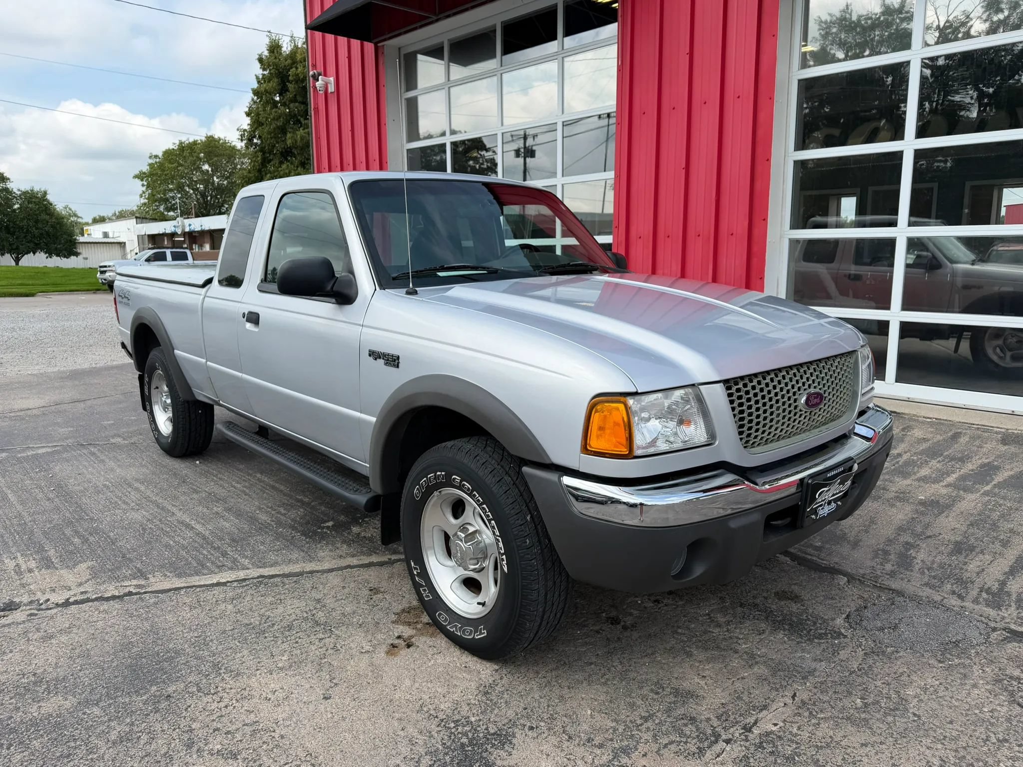 Used 2001 Ford Ranger 4x4 SuperCab image 2