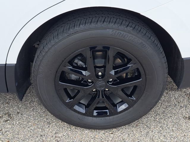 Used 2023 Chevrolet Equinox LS w/ LPO, Floor Liner Package image 28