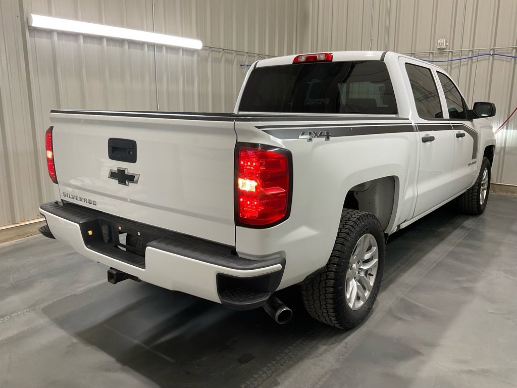 Used 2018 Chevrolet Silverado 1500 Custom w/ Custom Value Package image 21