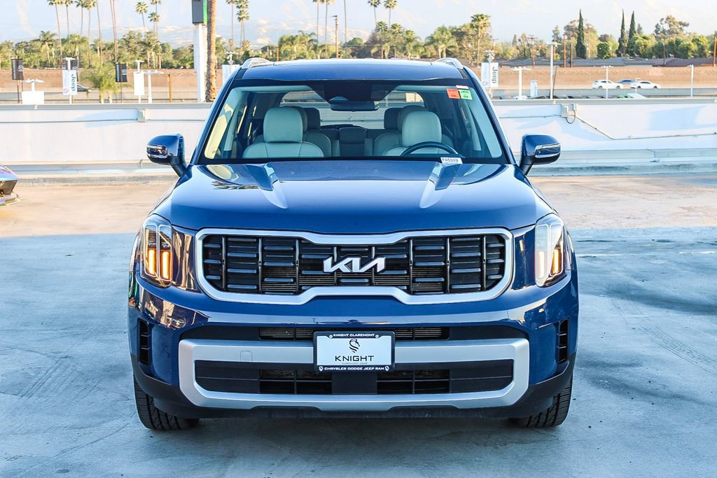 Used 2025 Kia Telluride S video 2