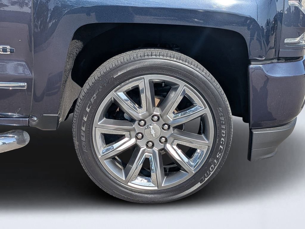 Used 2018 Chevrolet Silverado 1500 LTZ Z71 w/ Centennial Edition image 11