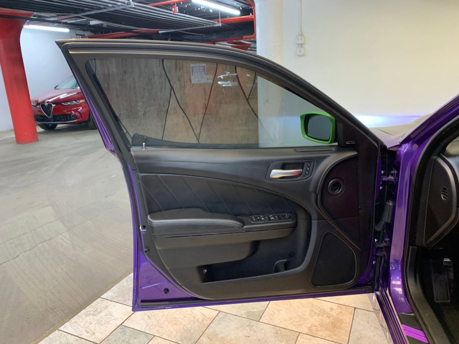 Used 2019 Dodge Charger Scat Pack w/ Daytona Edition Group image 13