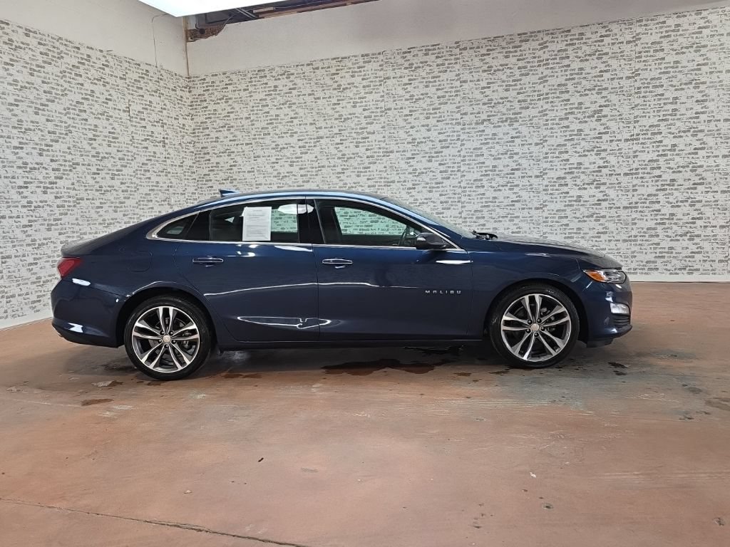 Used 2022 Chevrolet Malibu Premier FWD image 6