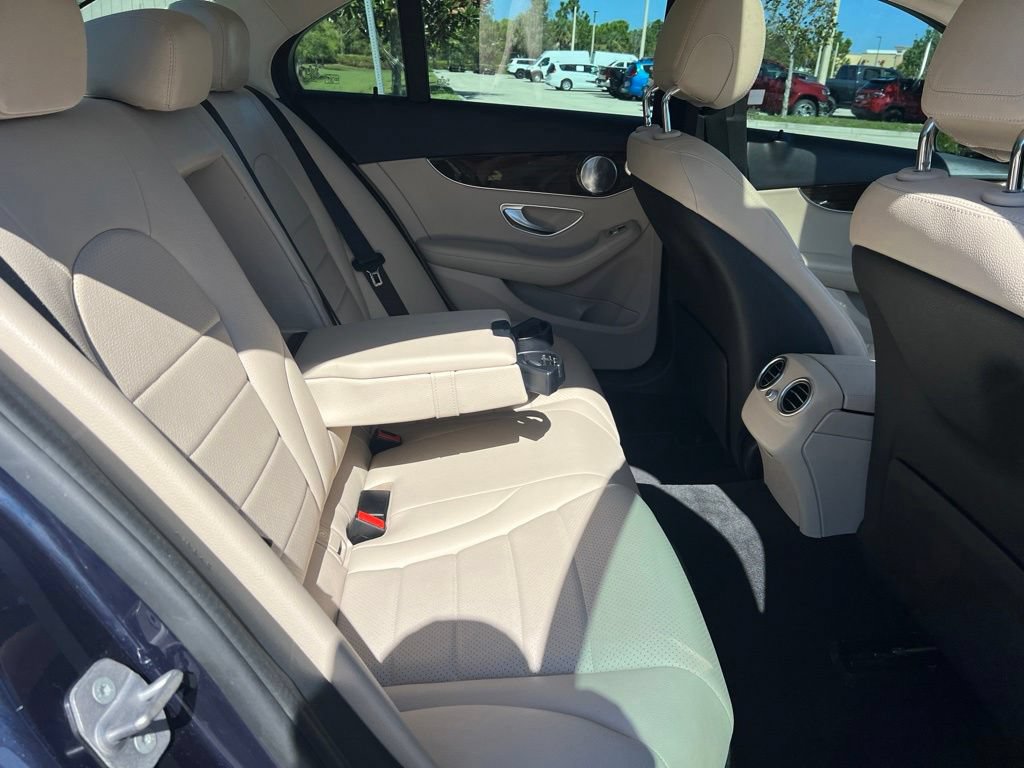 Used 2021 Mercedes-Benz C 300 Sedan image 19