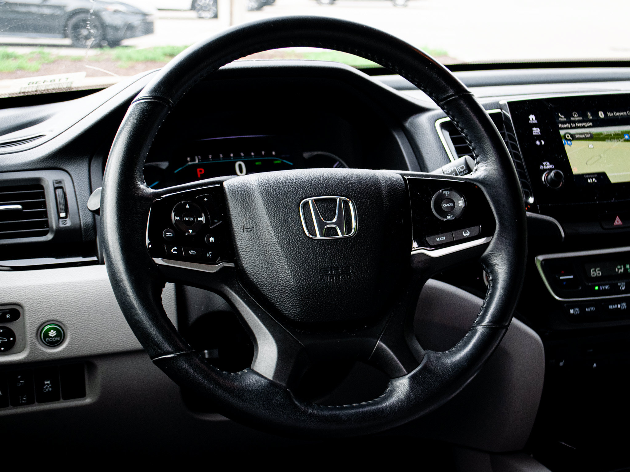 Used 2019 Honda Pilot Touring image 6