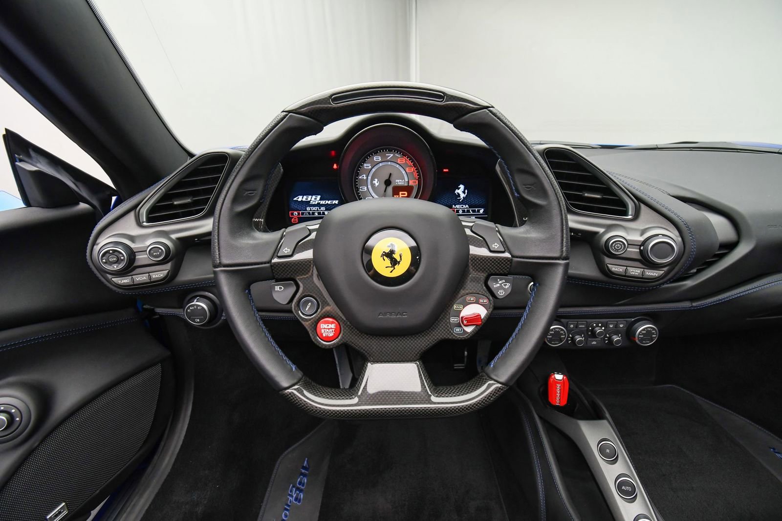 Used 2018 Ferrari 488 Spider Blu Corsa image 13