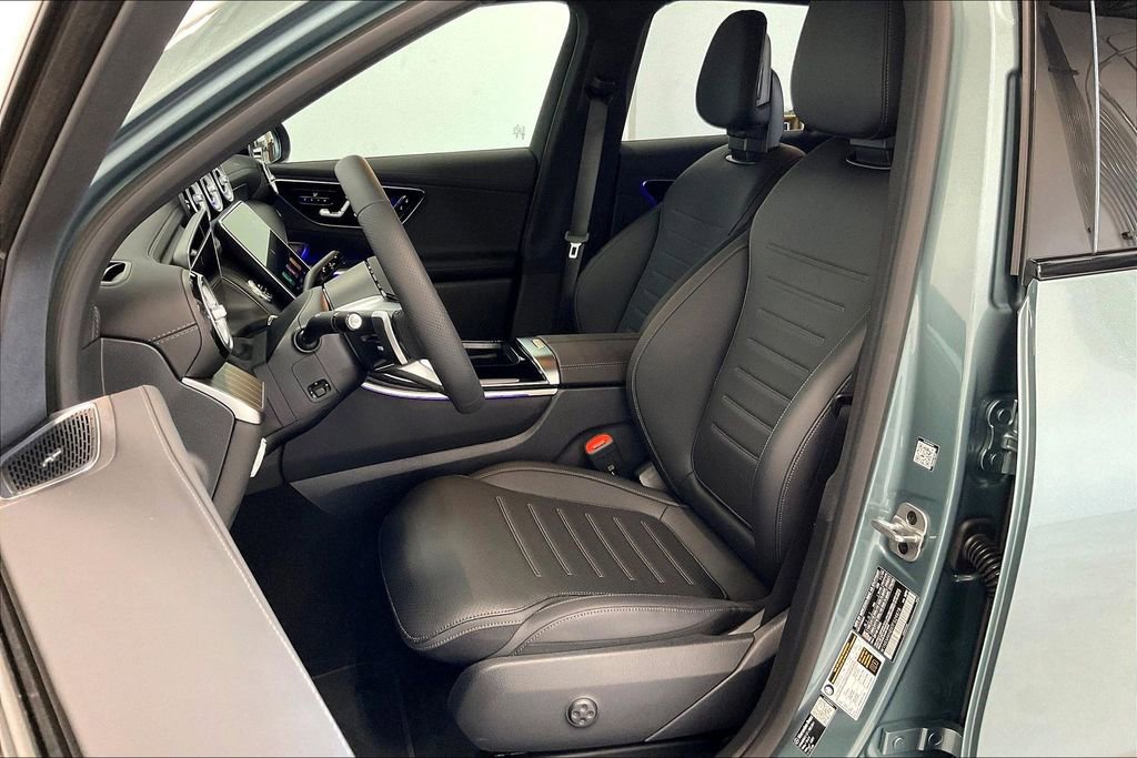 Used 2026 Mercedes-Benz GLC 300 4MATIC image 7