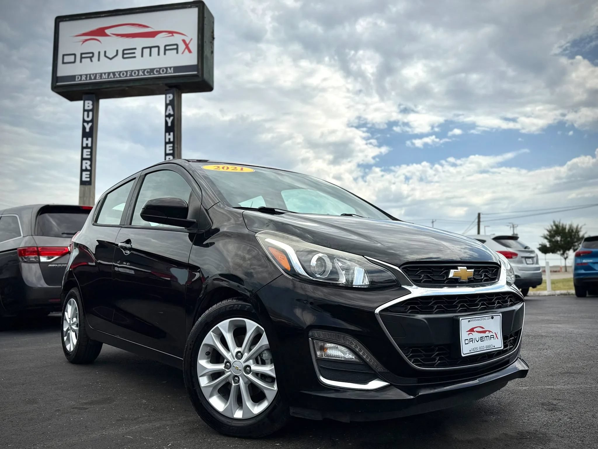 Used 2021 Chevrolet Spark LT FWD image 1