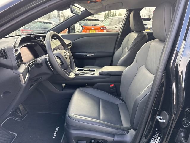 Used 2024 Lexus RZ 450e Premium w/ Accessory Package (Z1) image 16