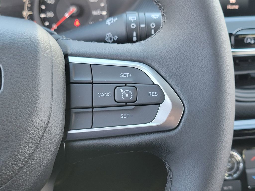 New 2026 Jeep Compass Latitude w/ Sun and Sound Group image 6