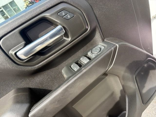 Used 2024 GMC Sierra 3500 Pro w/ Convenience Package image 12