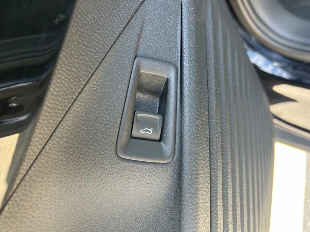 Used 2023 Volkswagen ID.4 S RWD image 53