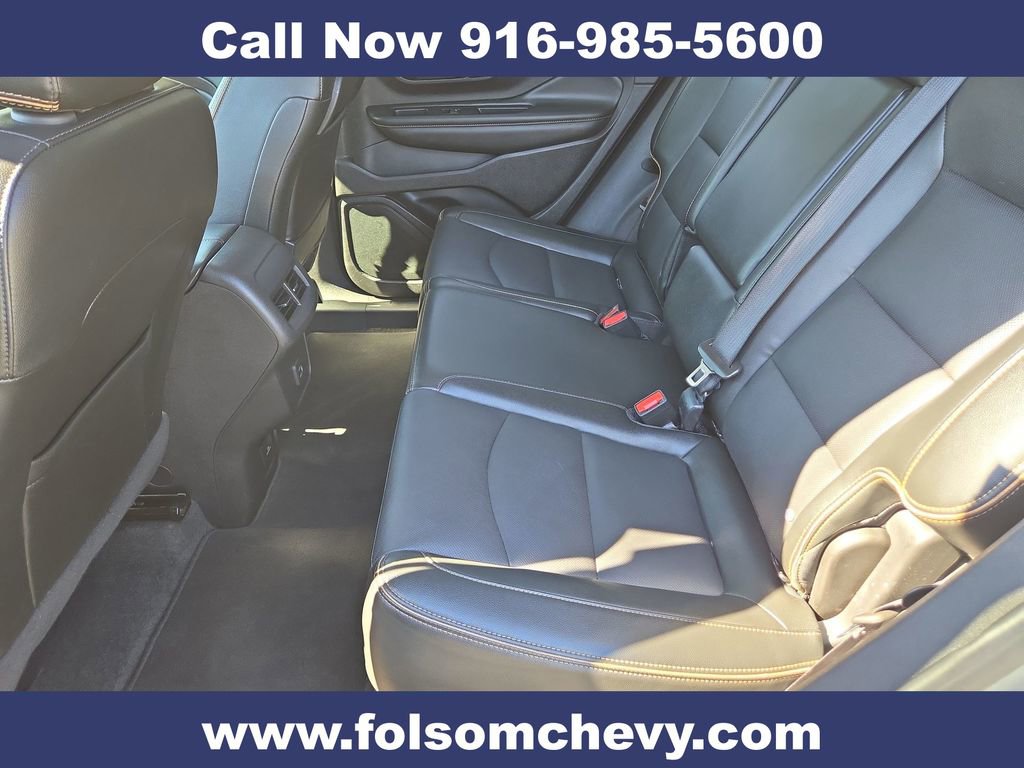 Used 2024 GMC Terrain AT4 image 27