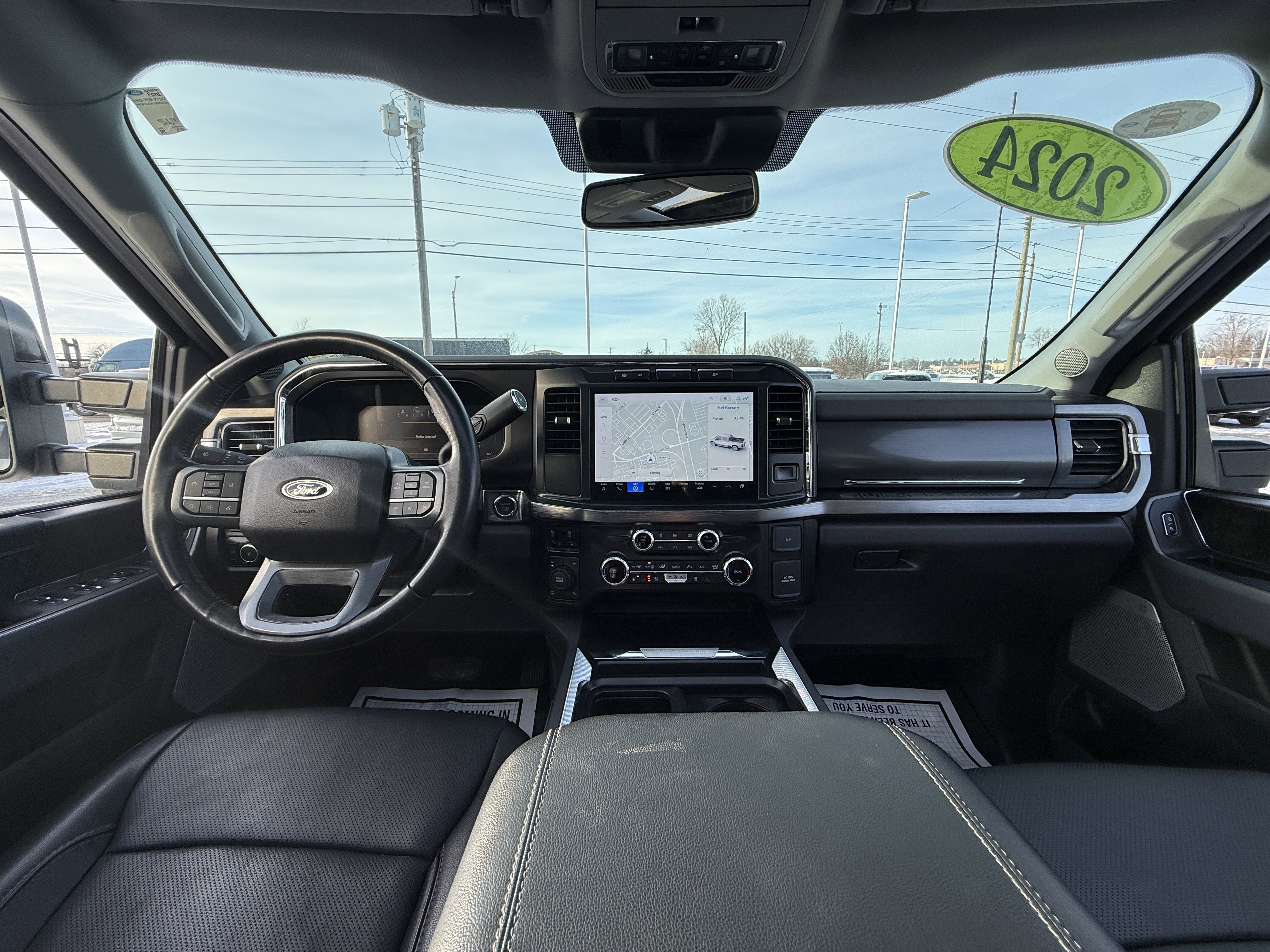 Used 2024 Ford F250 Lariat w/ Black Appearance Package image 19