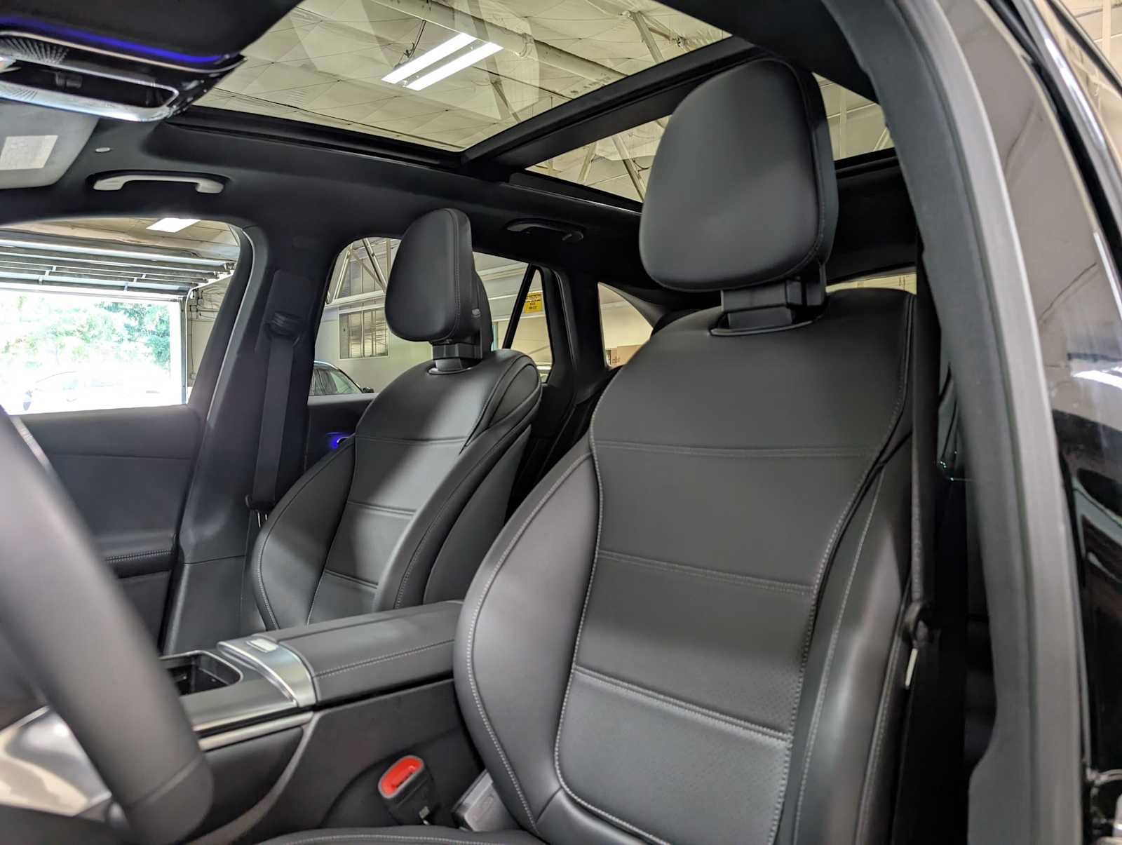 Certified 2026 Mercedes-Benz GLC 300 4MATIC image 21