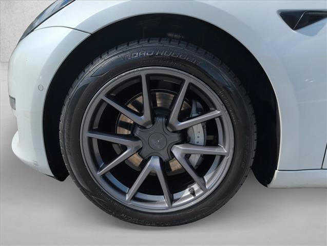 Used 2021 Tesla Model 3 Standard Range Plus RWD image 7