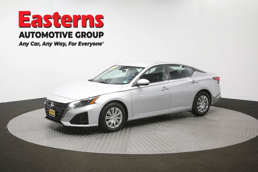 Used 2023 Nissan Altima 2.5 S FWD image 55