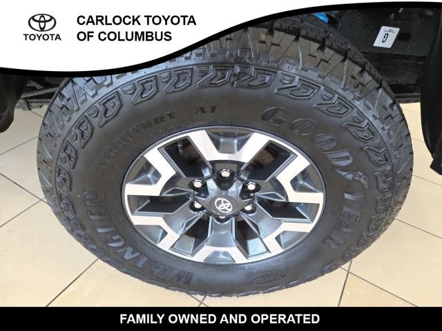 Used 2023 Toyota Tacoma TRD Off-Road AWD/4WD image 10