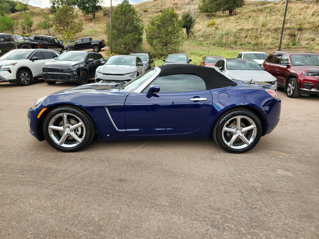 Used 2009 Saturn Sky Red Line RWD image 4