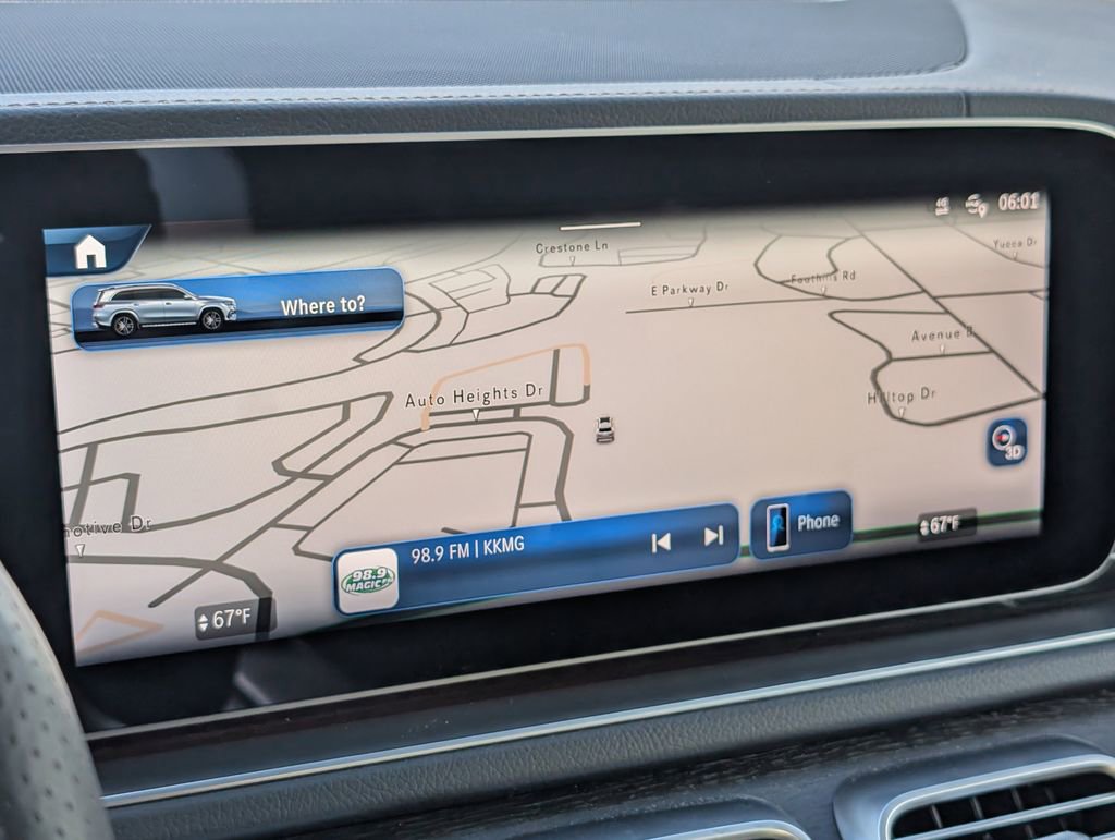 Used 2025 Mercedes-Benz GLS 580 4MATIC image 15