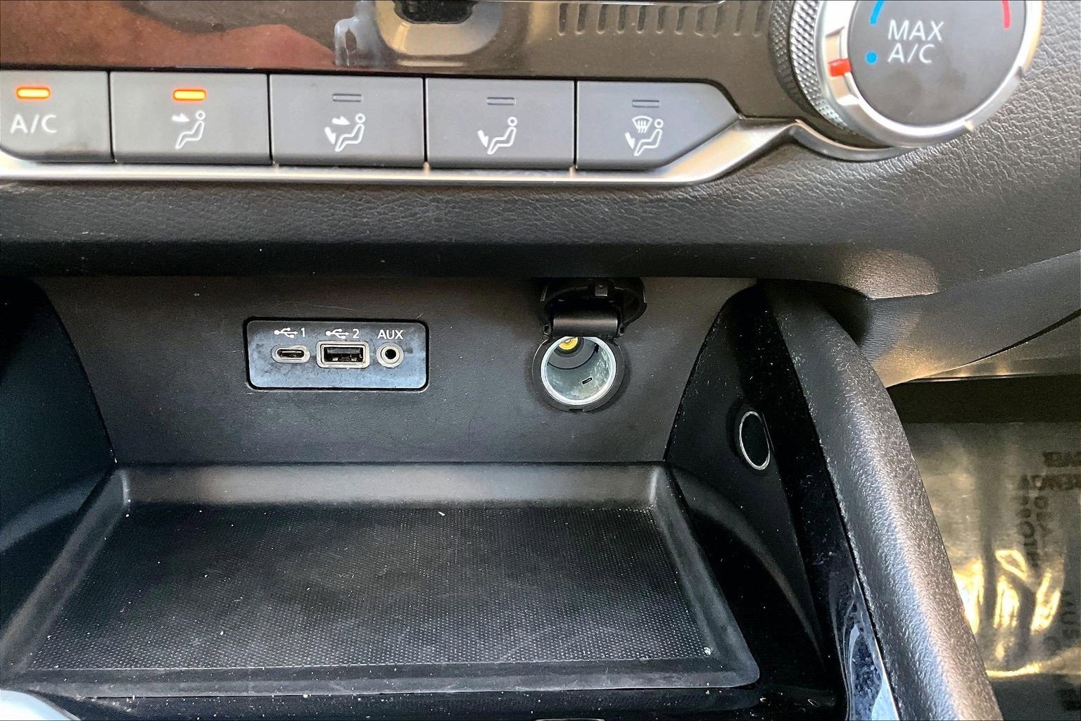 Used 2024 Nissan Altima 2.5 SV image 33