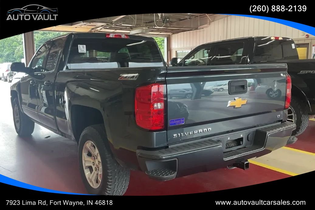 Used 2017 Chevrolet Silverado 1500 LT w/ All Star Edition AWD/4WD image 2