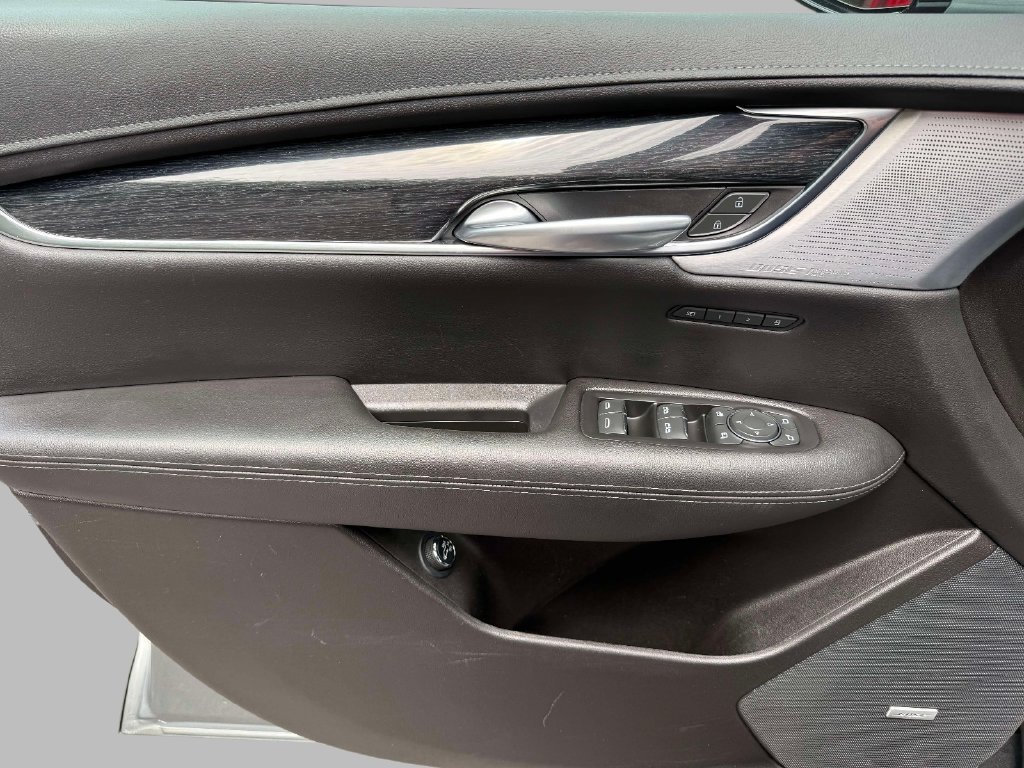 Used 2023 Cadillac XT5 Premium Luxury AWD/4WD image 19