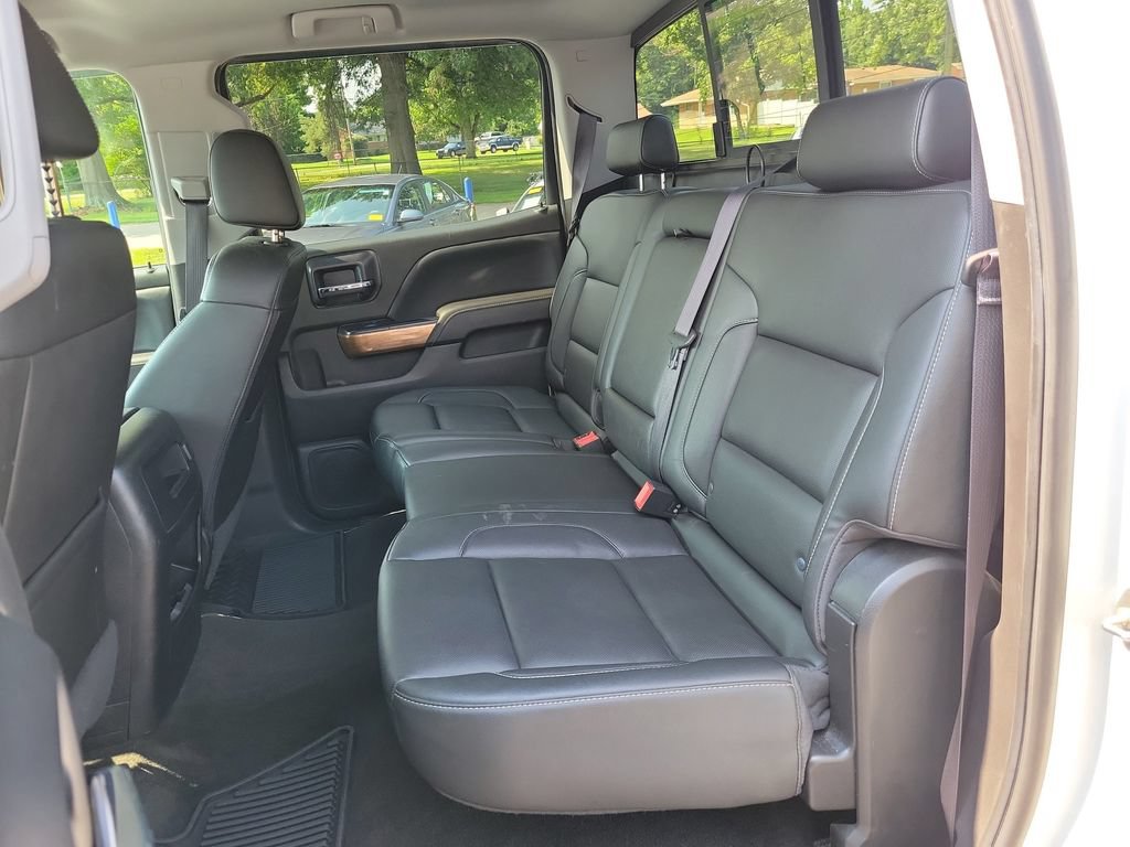 Used 2017 Chevrolet Silverado 1500 LTZ w/ Sport Package AWD/4WD image 15
