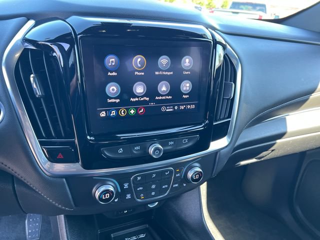 Used 2023 Chevrolet Traverse LT FWD image 17
