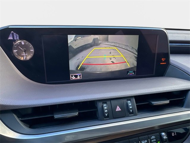 Used 2020 Lexus ES 300h w/ Premium Package image 20