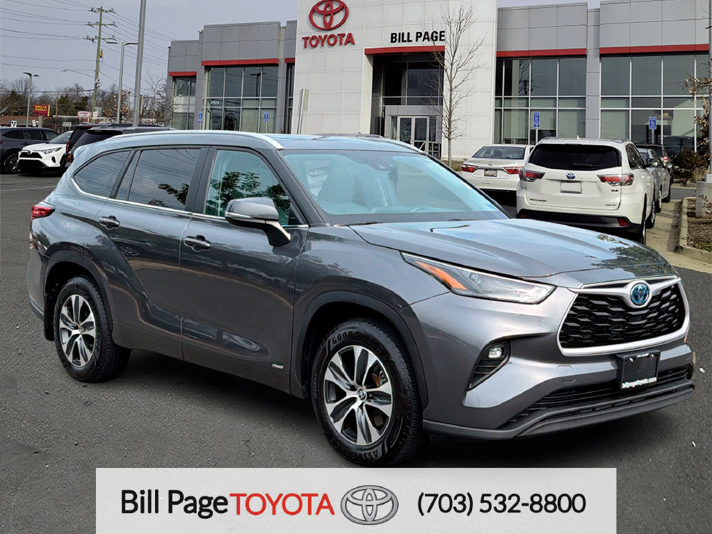 Used 2023 Toyota Highlander XLE