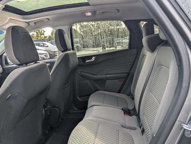 Certified 2021 Ford Escape SE w/ SE Sport Appearance Package image 7