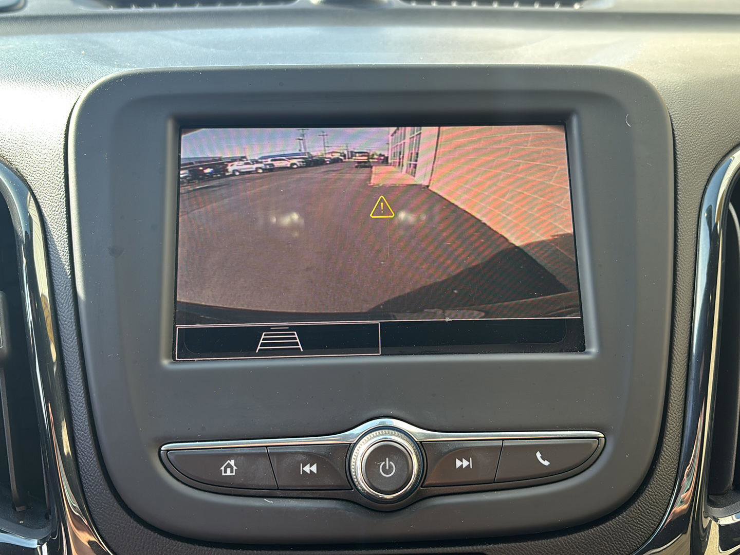 Used 2022 Chevrolet Equinox RS w/ LPO, Floor Liner Package FWD image 13