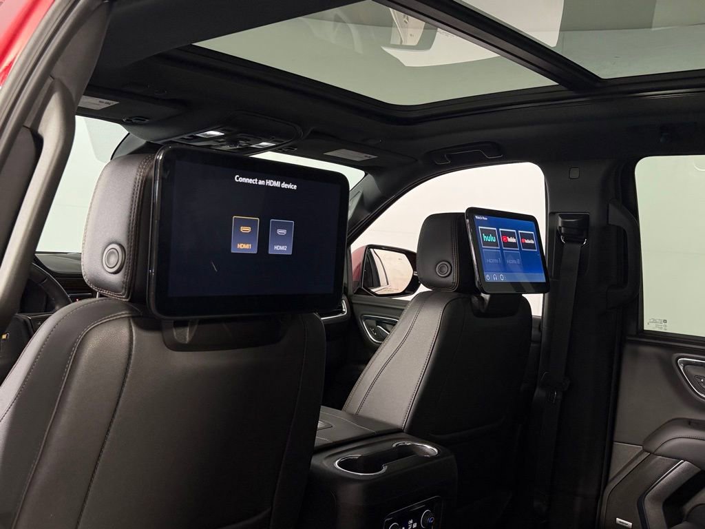 Used 2024 Chevrolet Suburban High Country w/ Max Trailering Package image 23