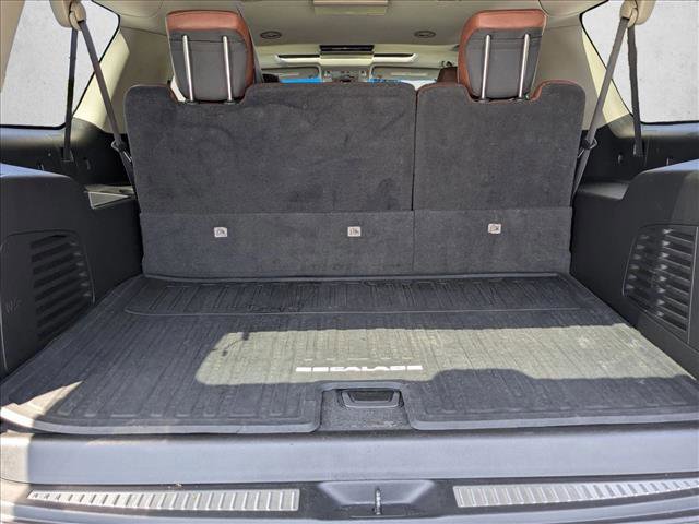 Used 2016 Cadillac Escalade ESV Premium image 6
