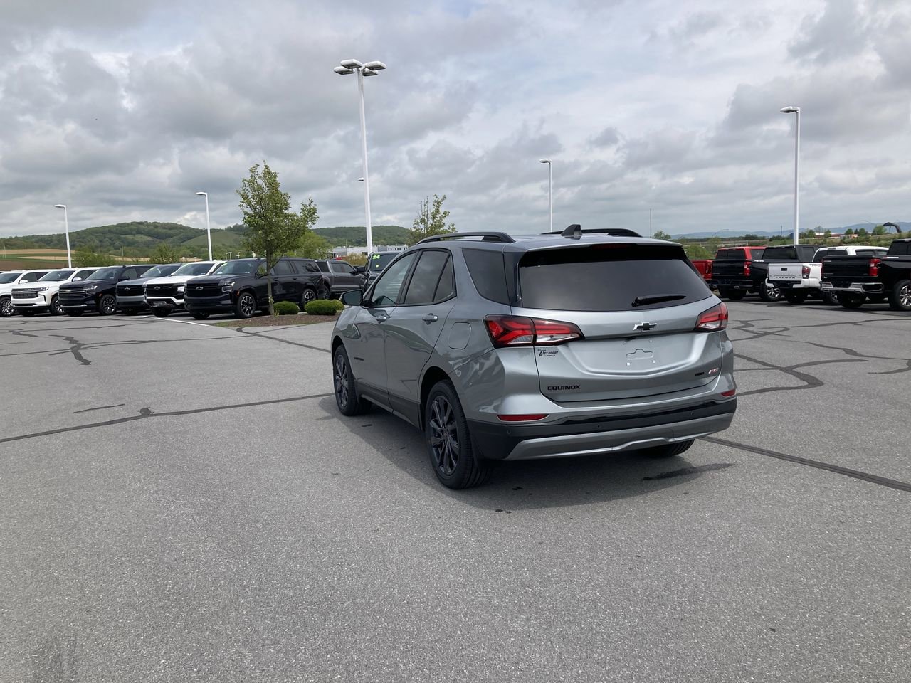 Used 2024 Chevrolet Equinox RS AWD/4WD image 5