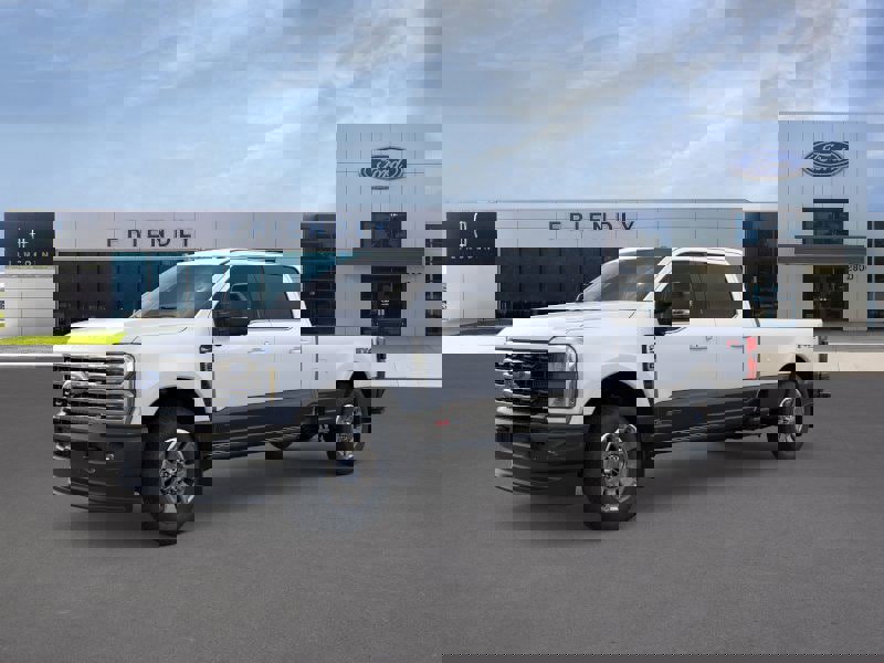 New 2025 Ford F350 King Ranch w/ FX4 Off-Road Package