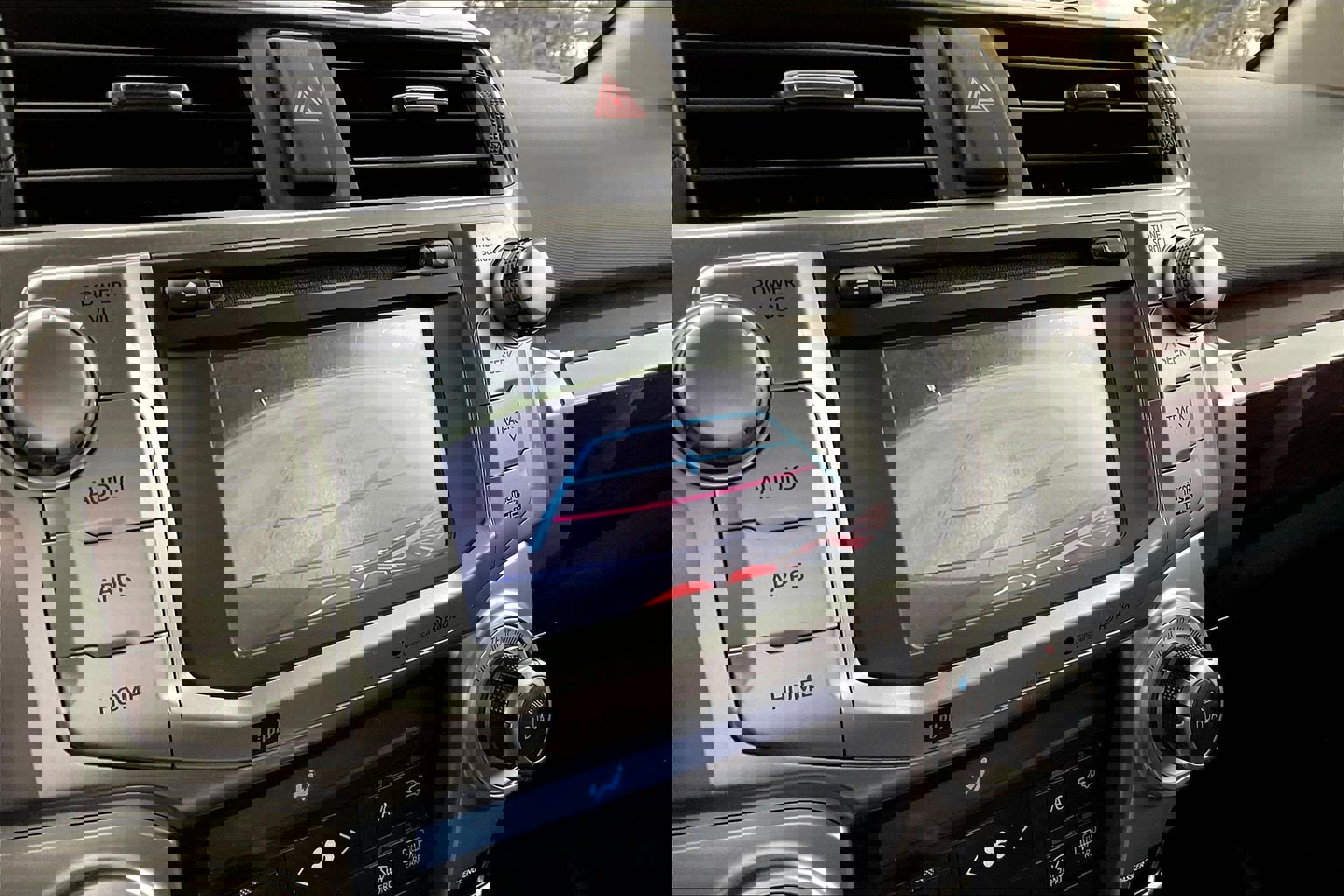 Used 2016 Toyota 4Runner Limited image 15