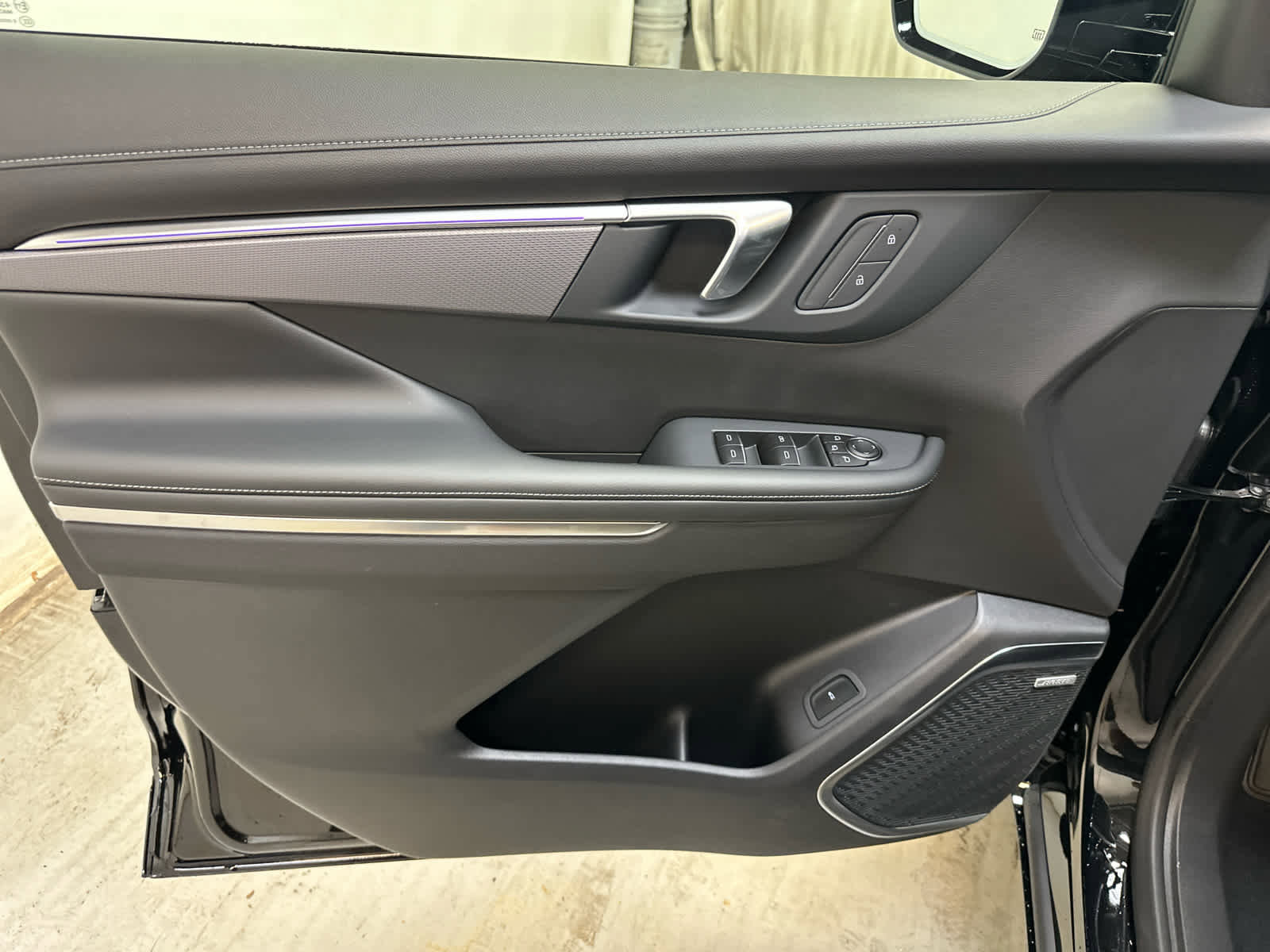 New 2026 Buick Enclave Sport Touring w/ LPO, Floor Liner Package image 17