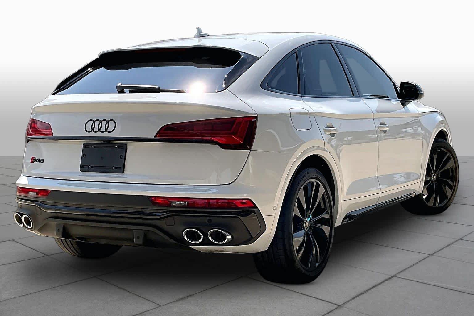 Used 2024 Audi SQ5 Prestige w/ Prestige Package AWD/4WD image 12