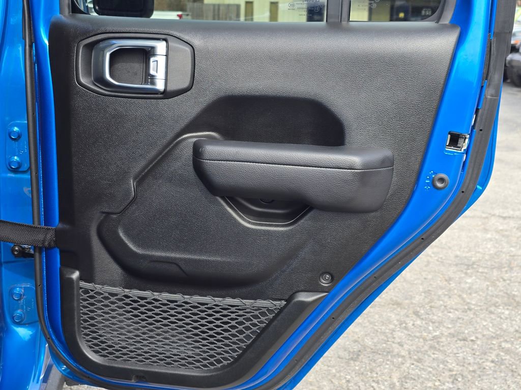 Used 2023 Jeep Gladiator Sport image 48