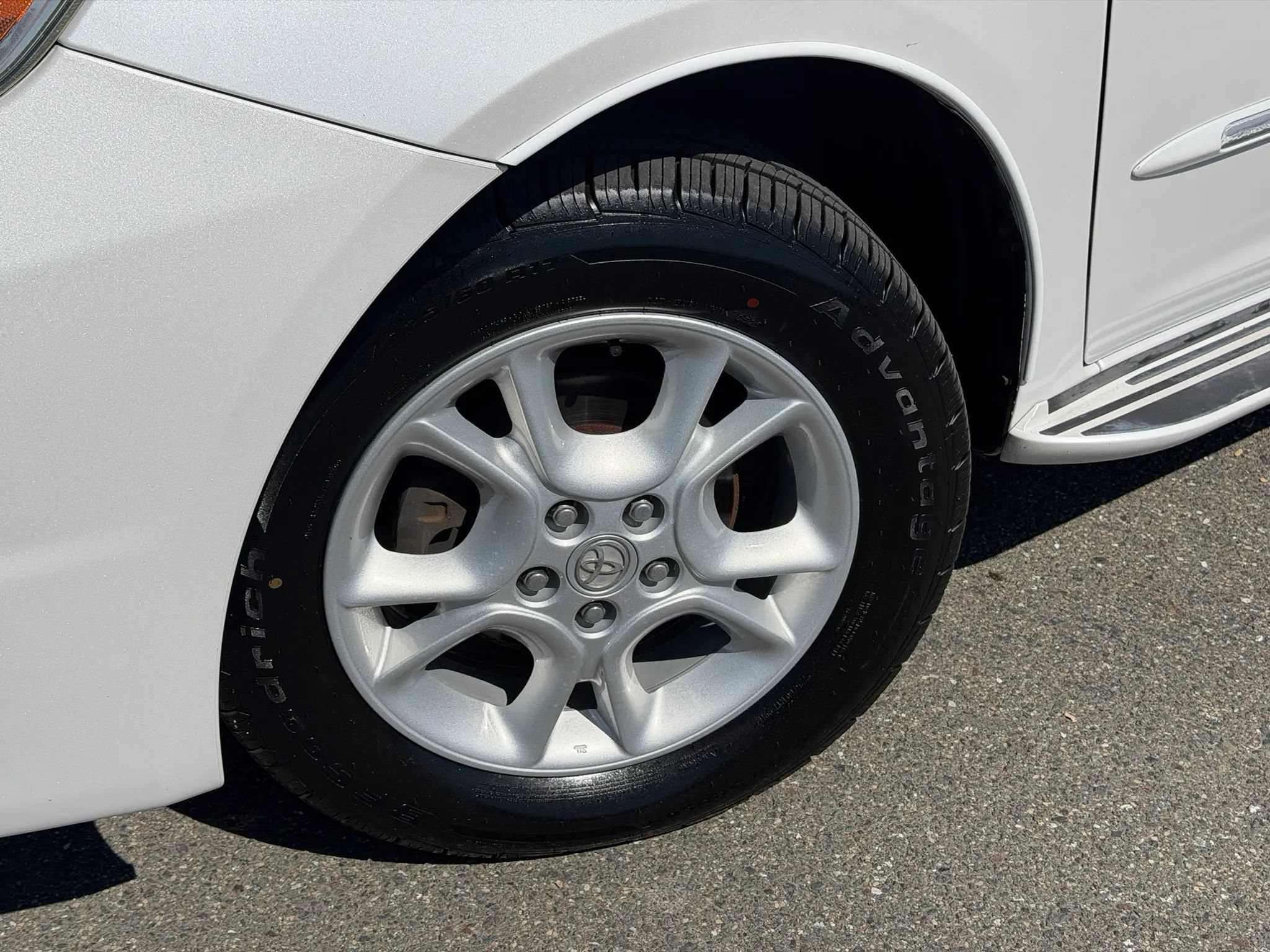 Used 2005 Toyota Sienna XLE Limited w/ XLE Limited Pkg 2 AWD/4WD image 15