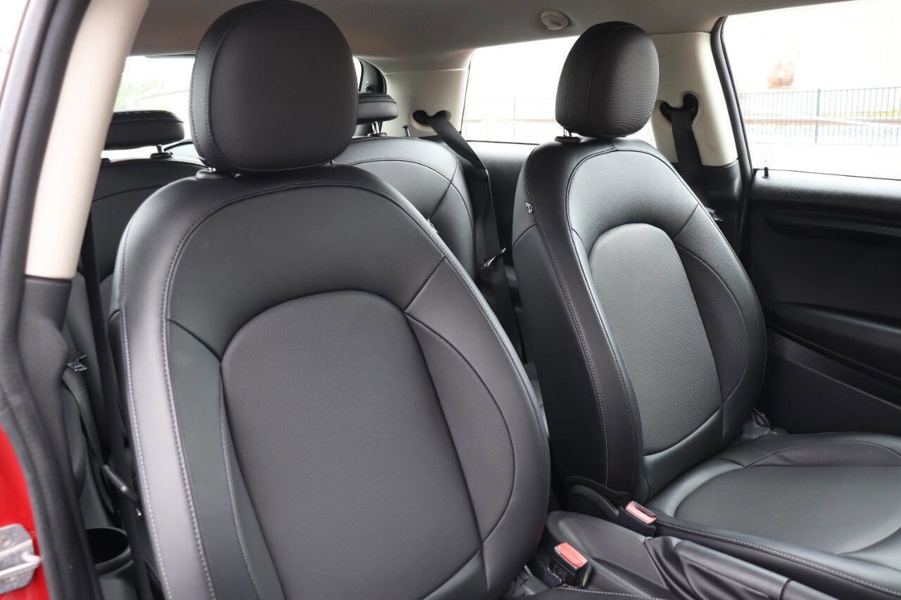 Used 2014 MINI Cooper 2-Door Hardtop FWD image 27