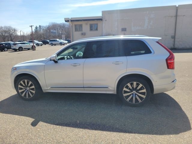 Used 2022 Volvo XC90 T6 Inscription w/ Advanced Package image 23