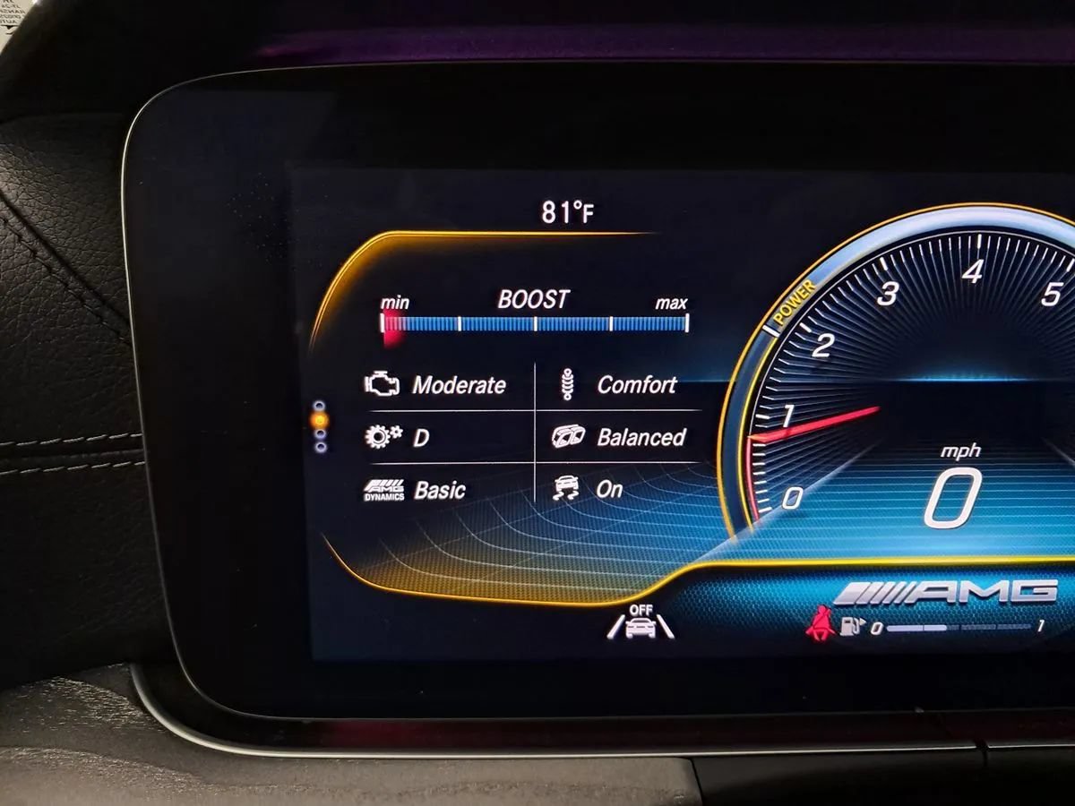 Used 2020 Mercedes-Benz AMG GT 53 w/ Driver Assistance Package image 21