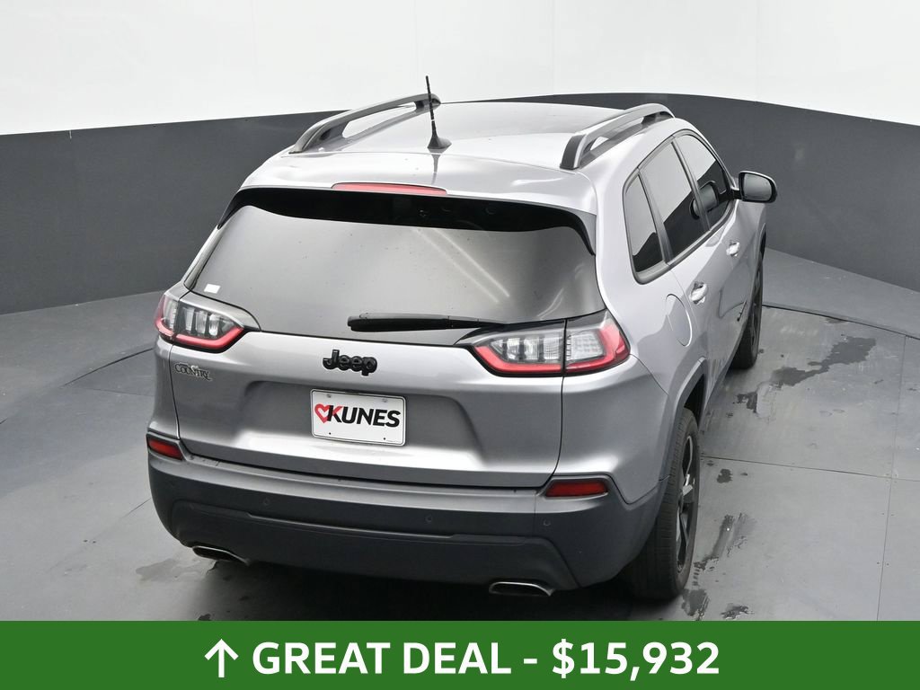 Used 2019 Jeep Cherokee Latitude Plus FWD image 13