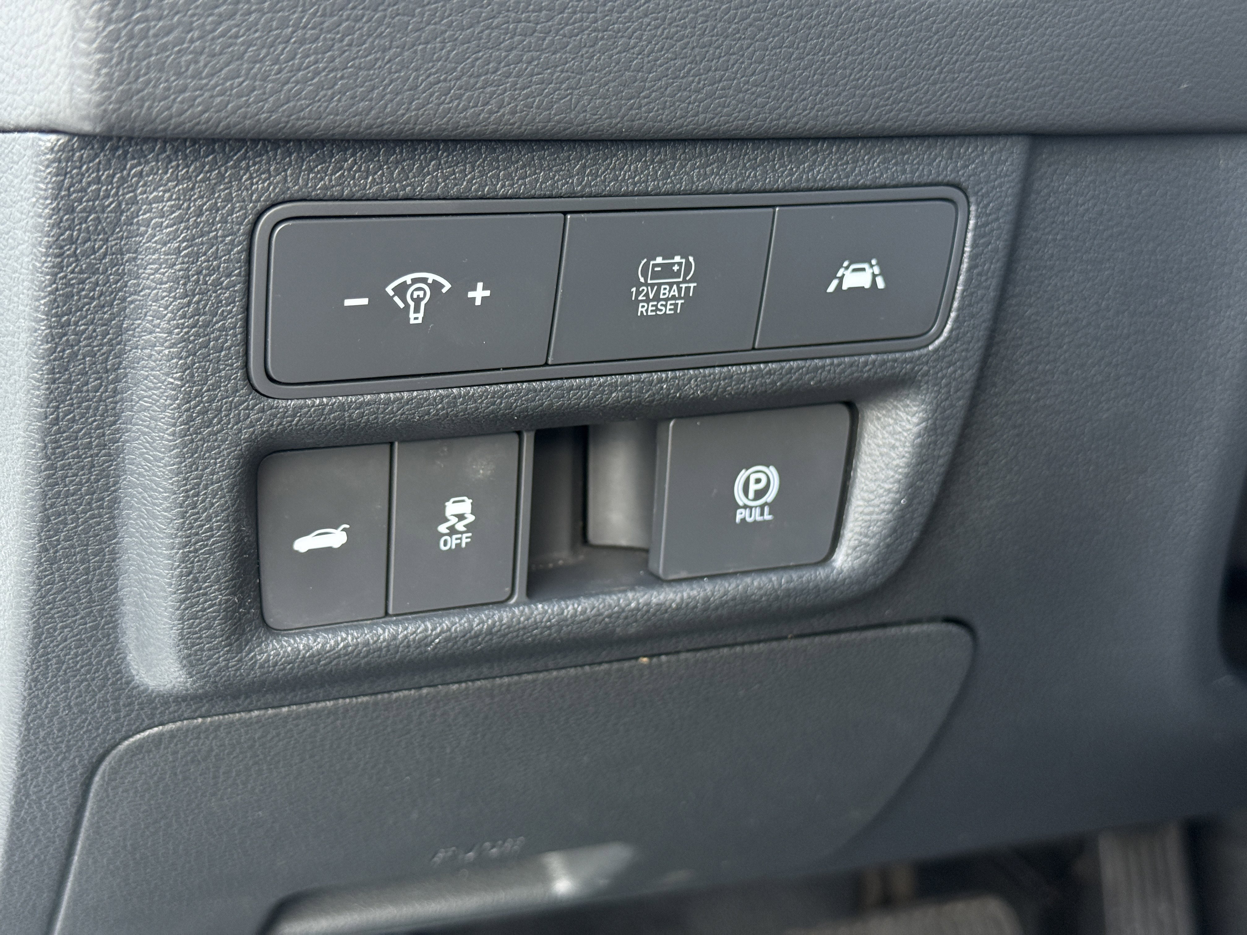 Used 2022 Hyundai Sonata Limited image 27