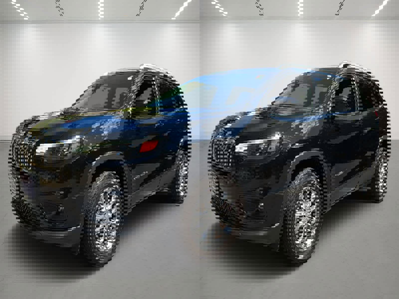 Certified 2021 Jeep Cherokee Latitude Lux w/ Comfort/Convenience Group image 1