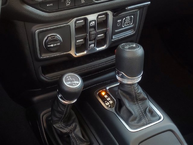 New 2026 Jeep Wrangler Unlimited Sport AWD/4WD image 13