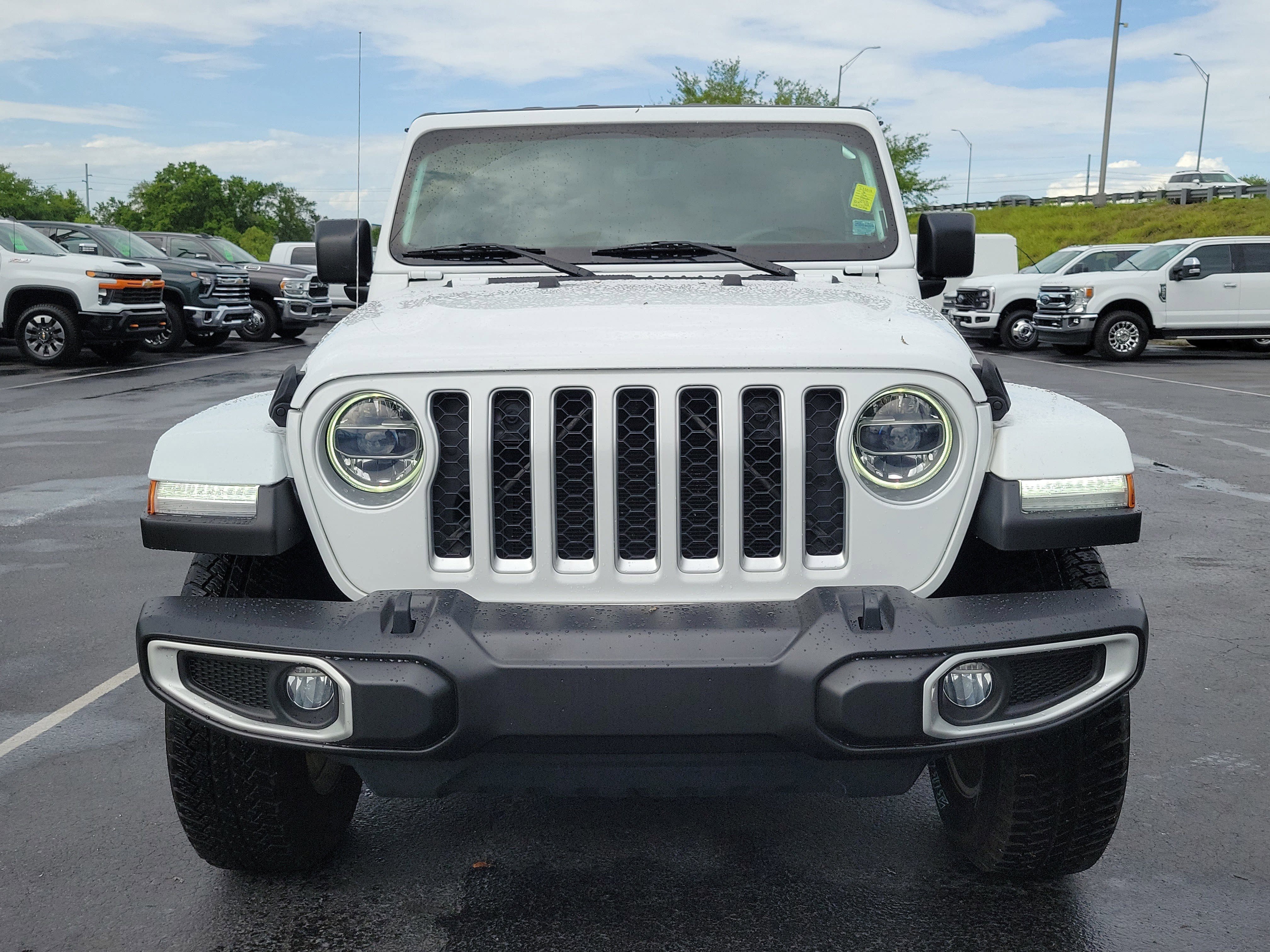Used 2020 Jeep Gladiator Overland AWD/4WD video 2